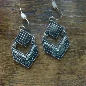 Vintage style earrings